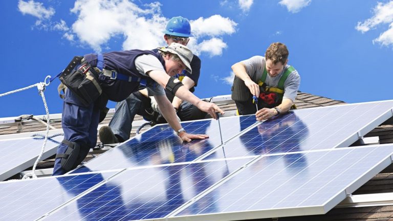Como Abrir uma Empresa de Coletores de Energia Solar