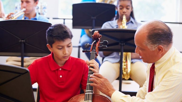 Como Abrir Uma Escola de Música: 9 Etapas para Montar do Zero